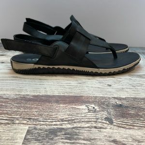 Sorel Out and About Black Leather Slingback Thong Sandals